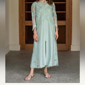 Brand New- Jeem- Elegant Lace Detail Mint Green 3-piece suit